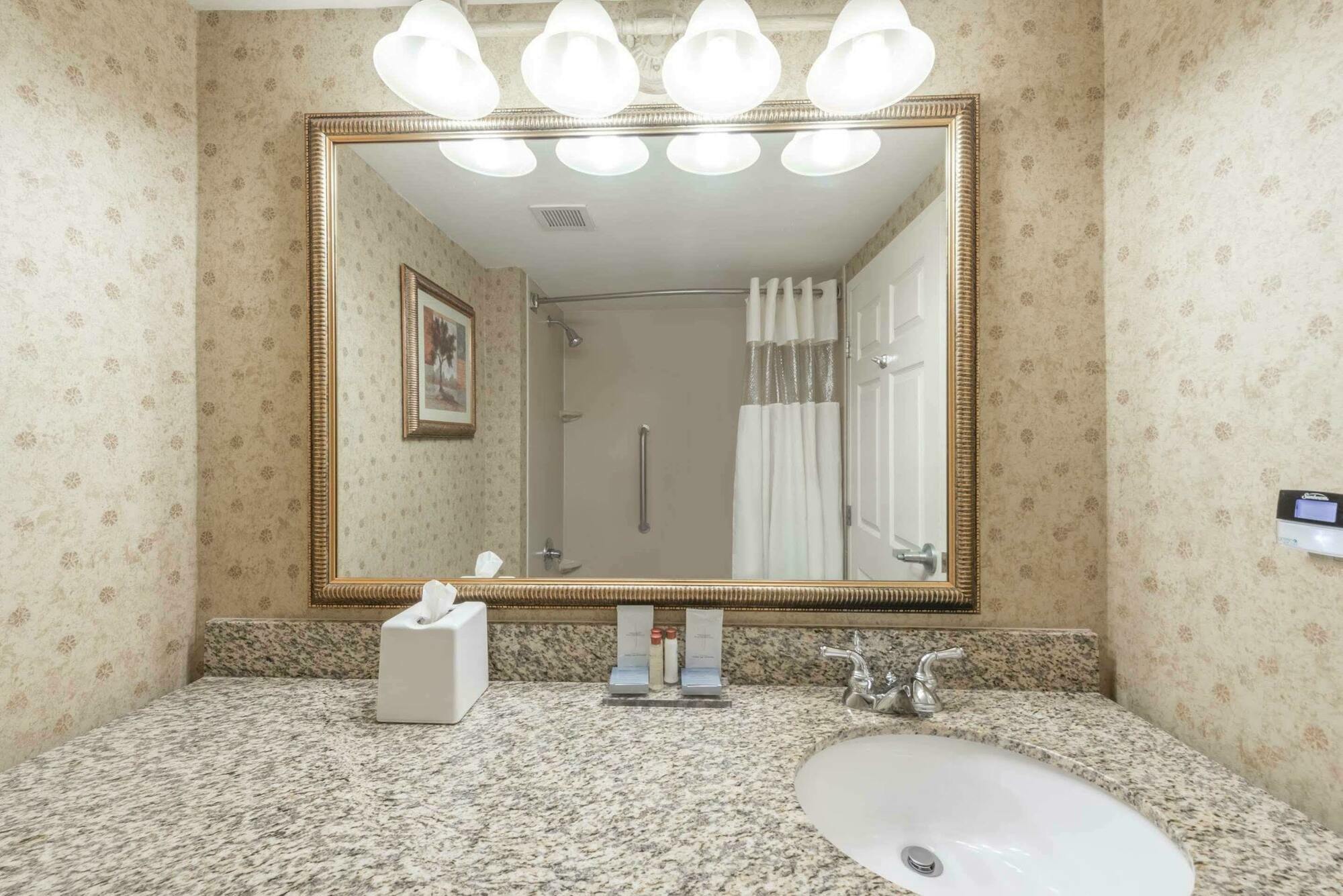 Holiday Inn Cleveland By Ihg Eksteriør billede